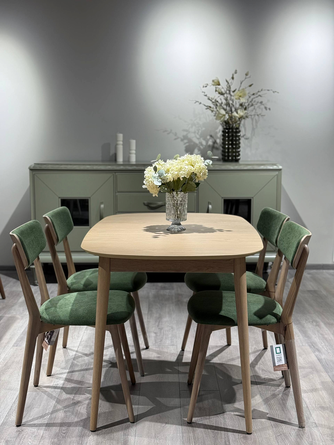 Стол овальный Q1300